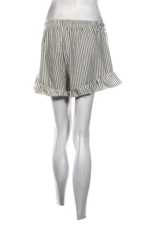 Damen Shorts Reserved, Größe M, Farbe Mehrfarbig, Preis 10,00 €