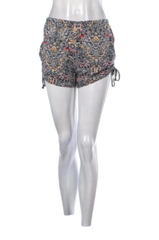 Дамски къс панталон Reserved, Размер M, Цвят Многоцветен, Цена 9,70 €