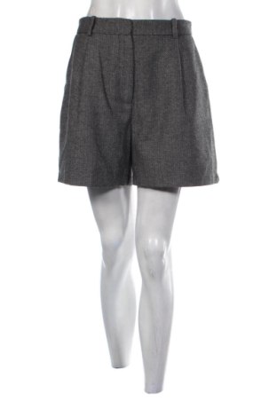 Дамски къс панталон Reserved, Размер L, Цвят Многоцветен, Цена 16,00 €