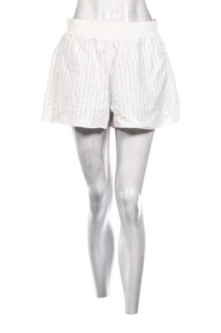 Дамски къс панталон Unbranded, Размер L, Цвят Многоцветен, Цена 10,00 €