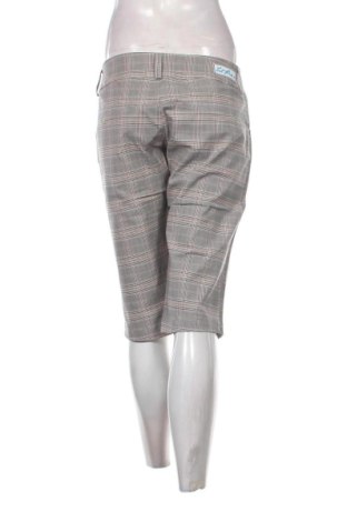 Дамски къс панталон Unbranded, Размер XL, Цвят Многоцветен, Цена 16,00 €