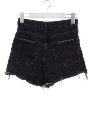 Damskie szorty Zara, Rozmiar S, Kolor Czarny, Cena 43,99 zł