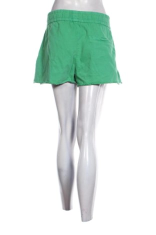 Dámské kraťasy  Zara, Velikost M, Barva Zelená, Cena  227,00 Kč