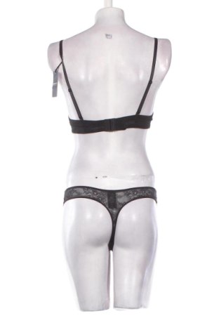 Damski zestaw Gisela, Rozmiar XL, Kolor Czarny, Cena 126,43 zł