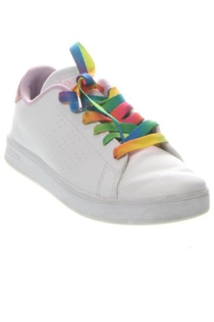 Női cipők Adidas, Méret 35, Szín Fehér, Ár 16 563 Ft