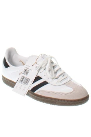 Încălțăminte de damă Adidas, Mărime 38, Culoare Multicolor, Preț 644,99 Lei