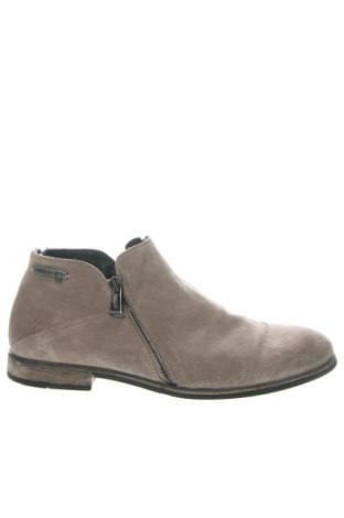 Дамски обувки Guess, Размер 40, Цвят Сив, Цена 110,00 €