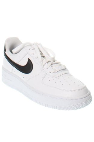 Дамски обувки Nike, Размер 38, Цвят Многоцветен, Цена 104,81 €