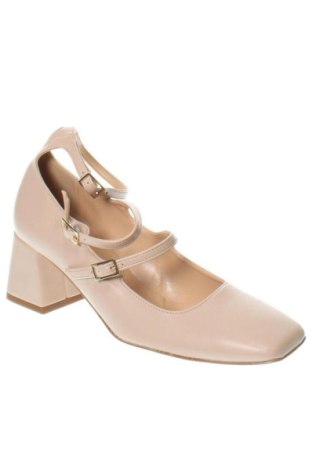 Obuwie damskie Ovye, Rozmiar 40, Kolor Beżowy, Cena 634,99 zł