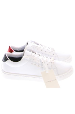 Дамски обувки Tommy Hilfiger, Размер 37, Цвят Бял, Цена 42,94 €