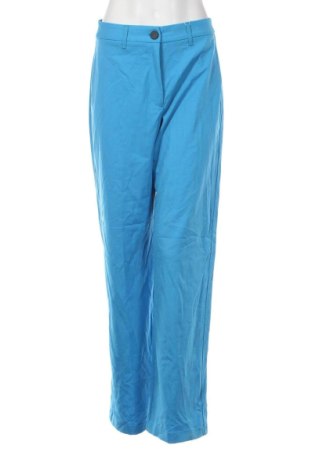 Pantaloni de femei Bershka, Mărime M, Culoare Albastru, Preț 145,99 Lei