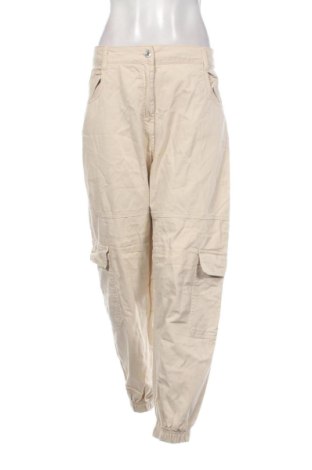 Dámské kalhoty  Bershka, Velikost XL, Barva Vícebarevné, Cena  439,00 Kč