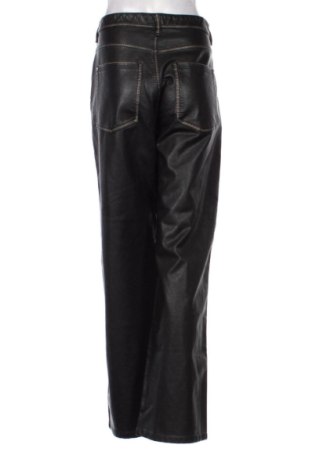 Damskie spodnie Bershka, Rozmiar L, Kolor Czarny, Cena 80,38 zł