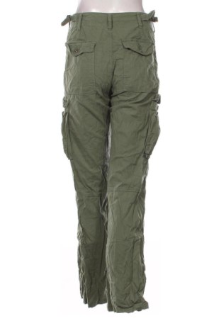 Дамски панталон Bershka, Размер S, Цвят Зелен, Цена 15,33 €