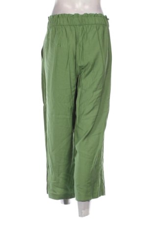 Дамски панталон Comma,, Размер M, Цвят Зелен, Цена 72,00 €