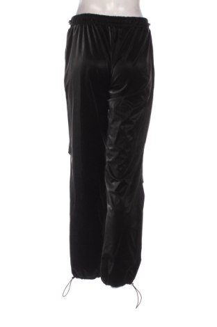 Дамски панталон Cropp, Размер S, Цвят Черен, Цена 21,00 €