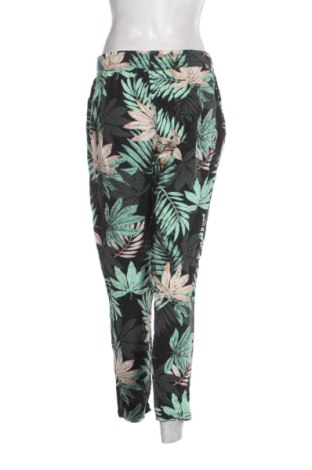 Дамски панталон Haily`s, Размер L, Цвят Многоцветен, Цена 21,47 €