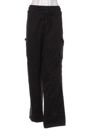 Damskie spodnie McKenzie, Rozmiar 5XL, Kolor Czarny, Cena 94,99 zł