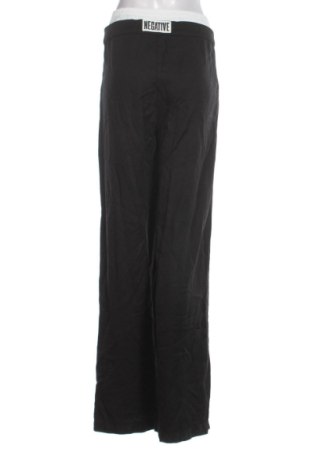 Дамски панталон Negative, Размер S, Цвят Черен, Цена 15,00 €