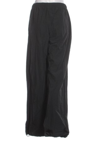 Damenhose Nike, Größe M, Farbe Schwarz, Preis 82,99 €