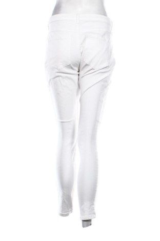 Női nadrág ONLY, Méret XL, Szín Fehér, Ár 5 785 Ft