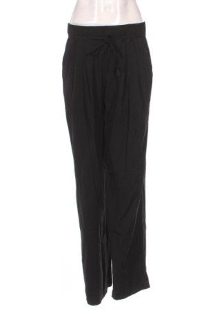 Damskie spodnie Pull&Bear, Rozmiar M, Kolor Czarny, Cena 123,99 zł