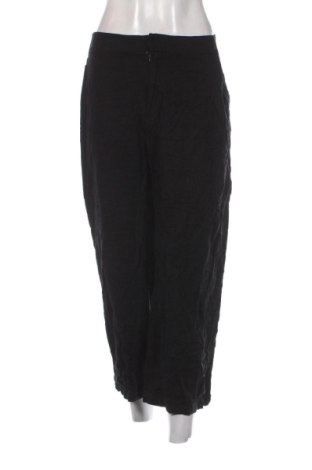 Pantaloni de femei Pull&Bear, Mărime L, Culoare Negru, Preț 91,99 Lei