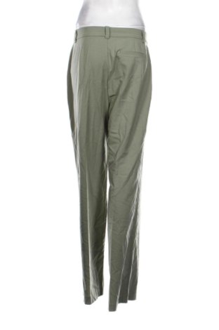 Damenhose Pull&Bear, Größe M, Farbe Grün, Preis € 15,00