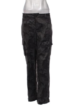 Γυναικείο παντελόνι SHEIN, Μέγεθος M, Χρώμα Πολύχρωμο, Τιμή 6,99 €