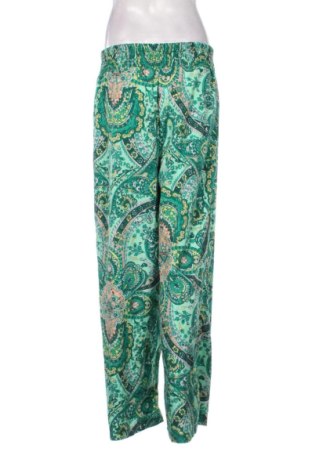 Дамски панталон SHEIN, Размер M, Цвят Многоцветен, Цена 15,00 €