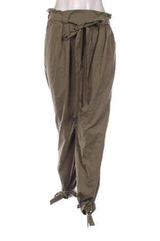 Damenhose SHEIN, Größe M, Farbe Grün, Preis € 15,00