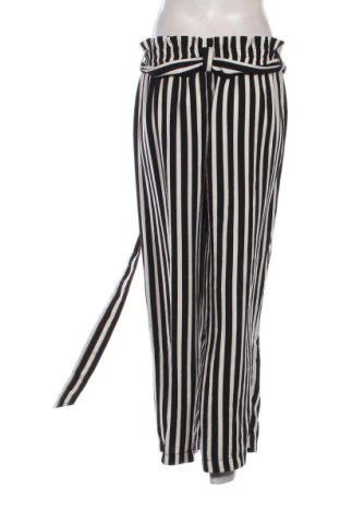 Дамски панталон Stradivarius, Размер L, Цвят Многоцветен, Цена 15,33 €