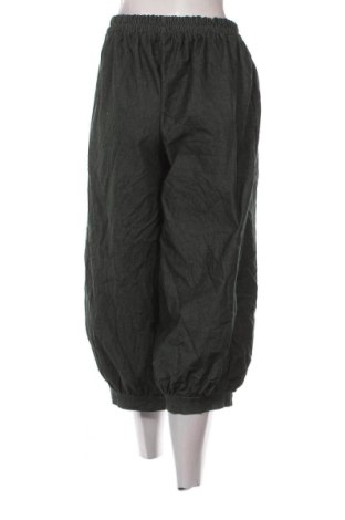 Дамски панталон Studio, Размер M, Цвят Зелен, Цена 15,33 €
