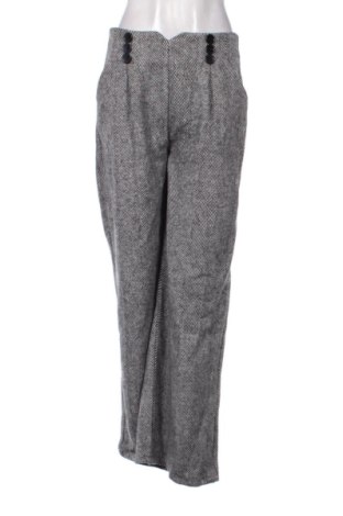 Pantaloni de femei Trendyol, Mărime M, Culoare Multicolor, Preț 130,33 Lei