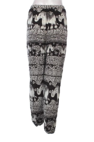 Γυναικείο παντελόνι Unbranded, Μέγεθος L, Χρώμα Πολύχρωμο, Τιμή 15,00 €