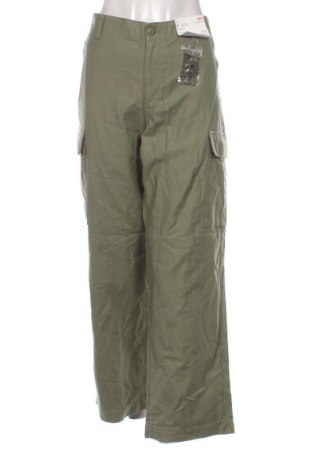 Γυναικείο παντελόνι Uniqlo, Μέγεθος L, Χρώμα Πράσινο, Τιμή 56,99 €