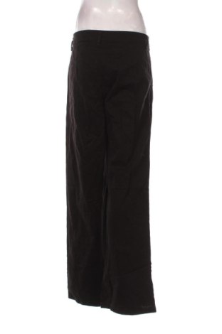 Damskie spodnie Urban Classics, Rozmiar M, Kolor Czarny, Cena 207,99 zł