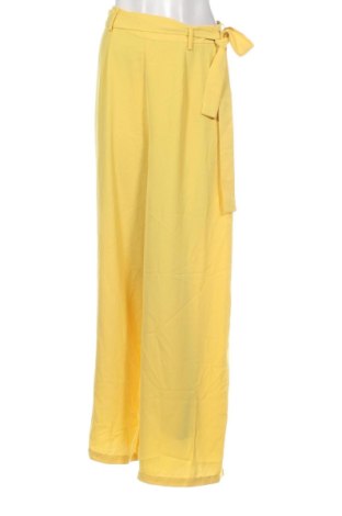 Pantaloni de femei Vero Moda, Mărime S, Culoare Galben, Preț 85,99 Lei