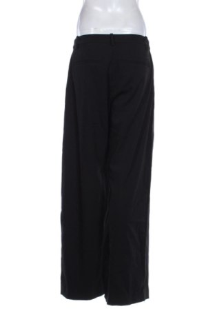 Dámské kalhoty  Weekday, Velikost M, Barva Černá, Cena  1 429,00 Kč