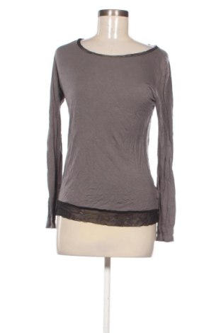 Dámský svetr Sisley, Velikost M, Barva Šedá, Cena  939,00 Kč