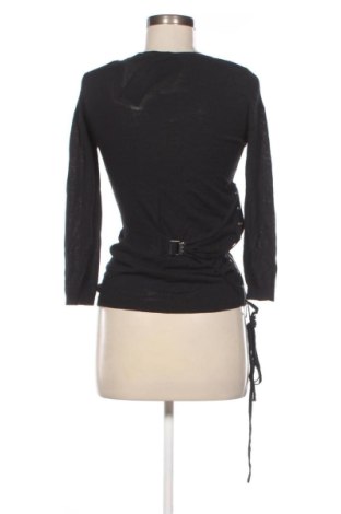 Damski sweter Yuka, Rozmiar S, Kolor Czarny, Cena 83,86 zł