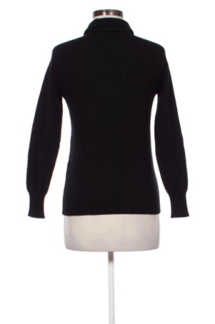 Dámský svetr Zara, Velikost M, Barva Černá, Cena  397,00 Kč