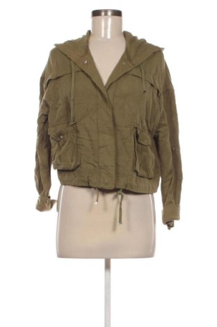 Дамски суитшърт Bershka, Размер S, Цвят Зелен, Цена 20,45 €