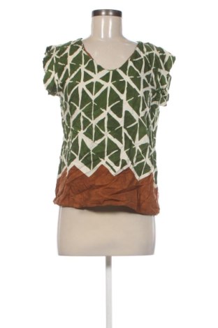 Damentop NEW COLLECTION, Größe M, Farbe Mehrfarbig, Preis 17,99 €