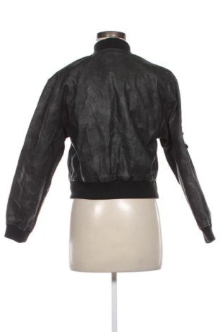 Damen Lederjacke Fb Sister, Größe M, Farbe Grau, Preis 38,99 €