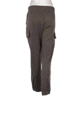 Дамско спортно долнище Amisu, Размер XL, Цвят Зелен, Цена 15,33 €