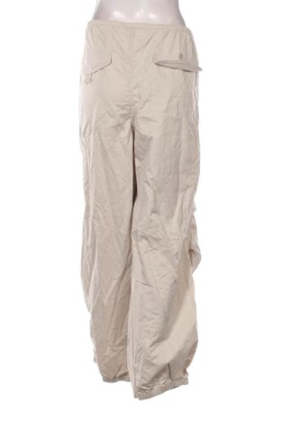 Pantaloni trening de femei H&M Divided, Mărime S, Culoare Bej, Preț 91,99 Lei