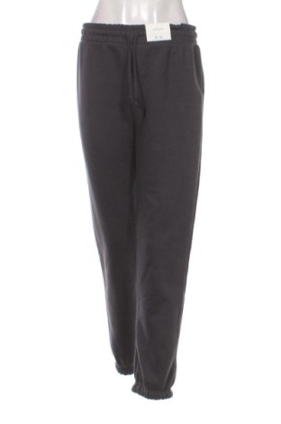 Pantaloni trening de femei Lefties, Mărime M, Culoare Gri, Preț 123,00 Lei