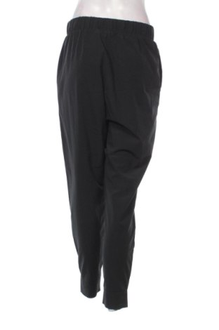 Pantaloni trening de femei Nike, Mărime M, Culoare Negru, Preț 109,48 Lei