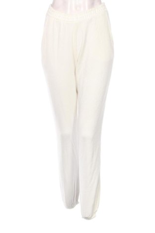 Дамско спортно долнище Pull&Bear, Размер S, Цвят Бял, Цена 24,03 €